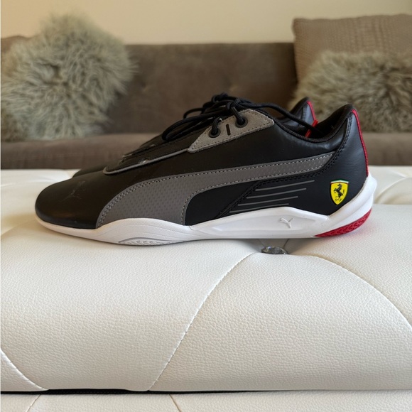 Puma Ferrari Men's Black and white R Cat Machina Racing Shoes size 8.5 - Picture 4 of 12